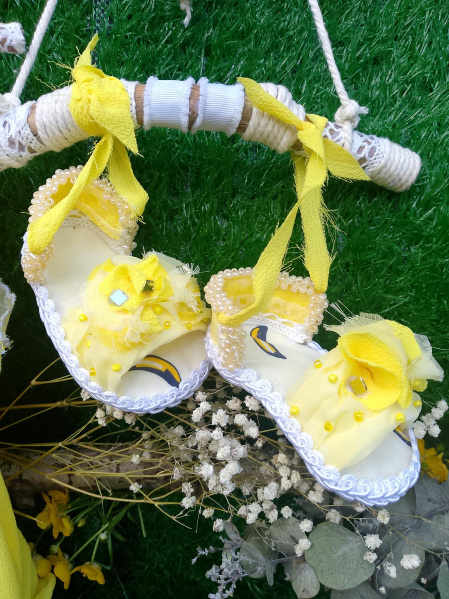 Babysandalen banaan geel