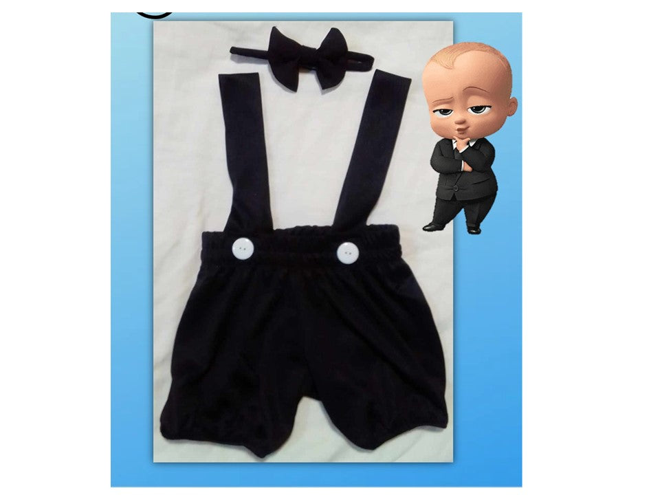 Babybroekje set met bretels en vlinderdas