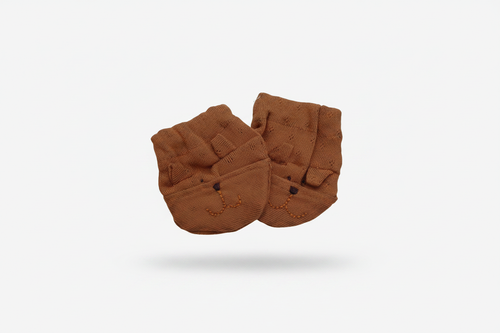 Baby manoplas beertje bruin